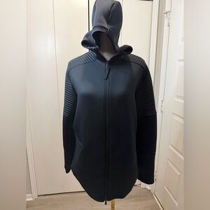 Under Armour Men's Black Zip-Up Hoodie